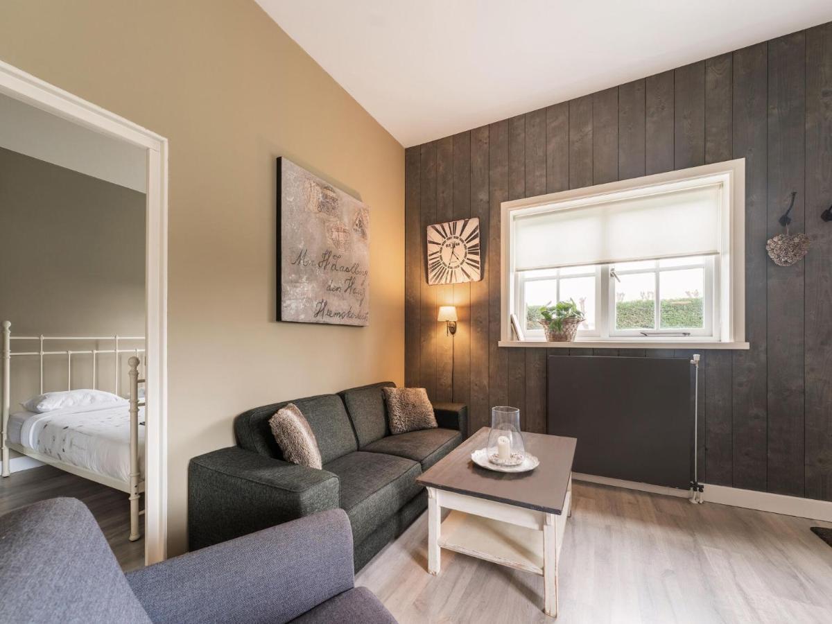 Quaint Summer Holiday Home In Egmond Binnen 外观 照片